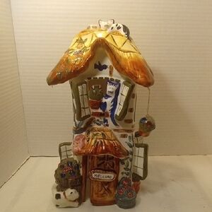 Charming Vintage Ceramic Cat's  Cottage  Candle  Holder House